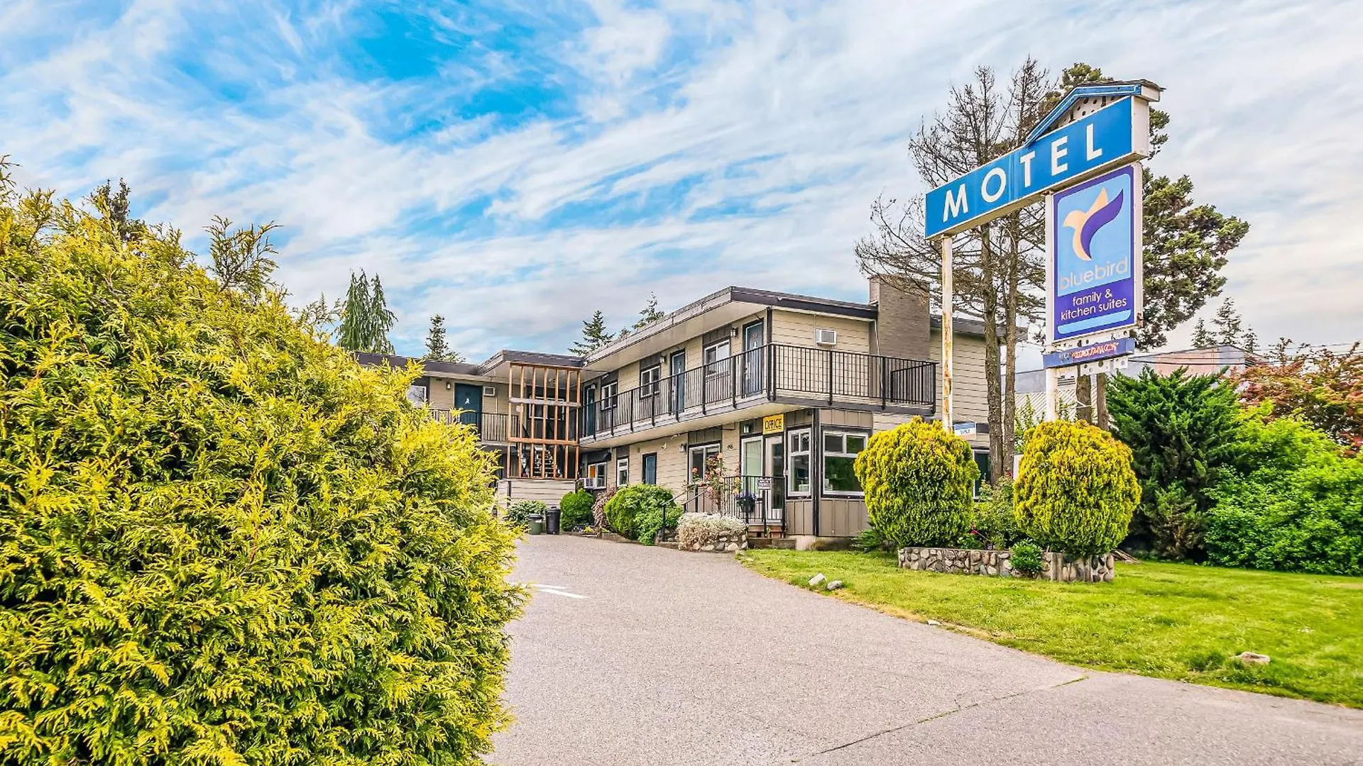 Bluebird Motel Nanaimo